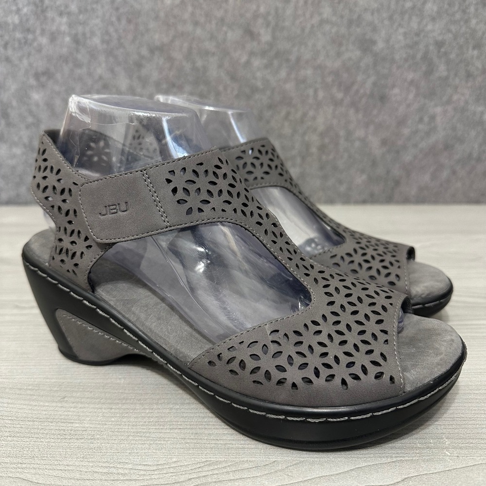 JBU Chloe Wedge‎ Sandals Womens Sz 8 Gray Perforated Floral Hook and Loop